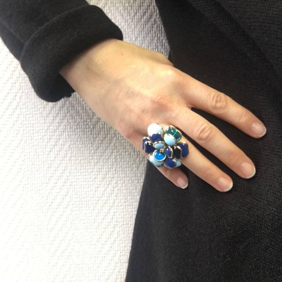 Women's Marguerite de Valois Camellia Ring Size 50EU in Blue Molten Paste and Gilt Metal