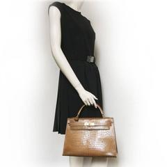 HERMES Kelly 32 Bag in Light Brown Crocodile Porosus Leather