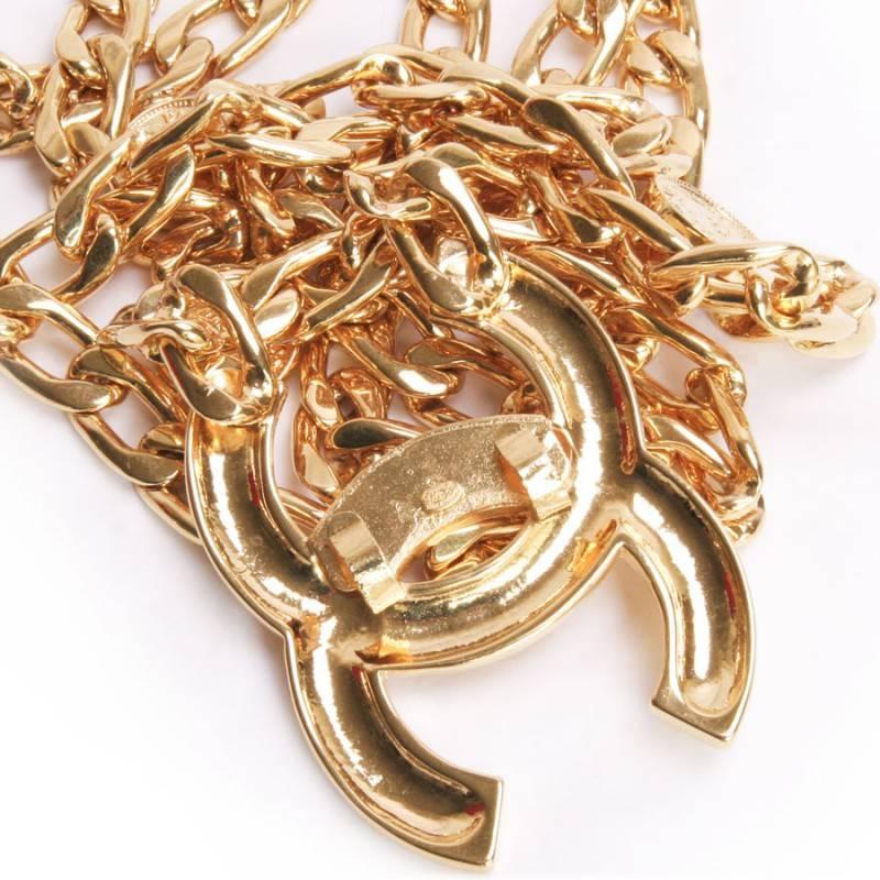 Women's CHANEL Belt Size 70 Double Row in Gilt Metal and Gold Plated Coins