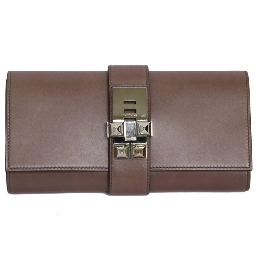 HERMES Sandalwood Smooth Leather Medor Clutch Bag For Sale