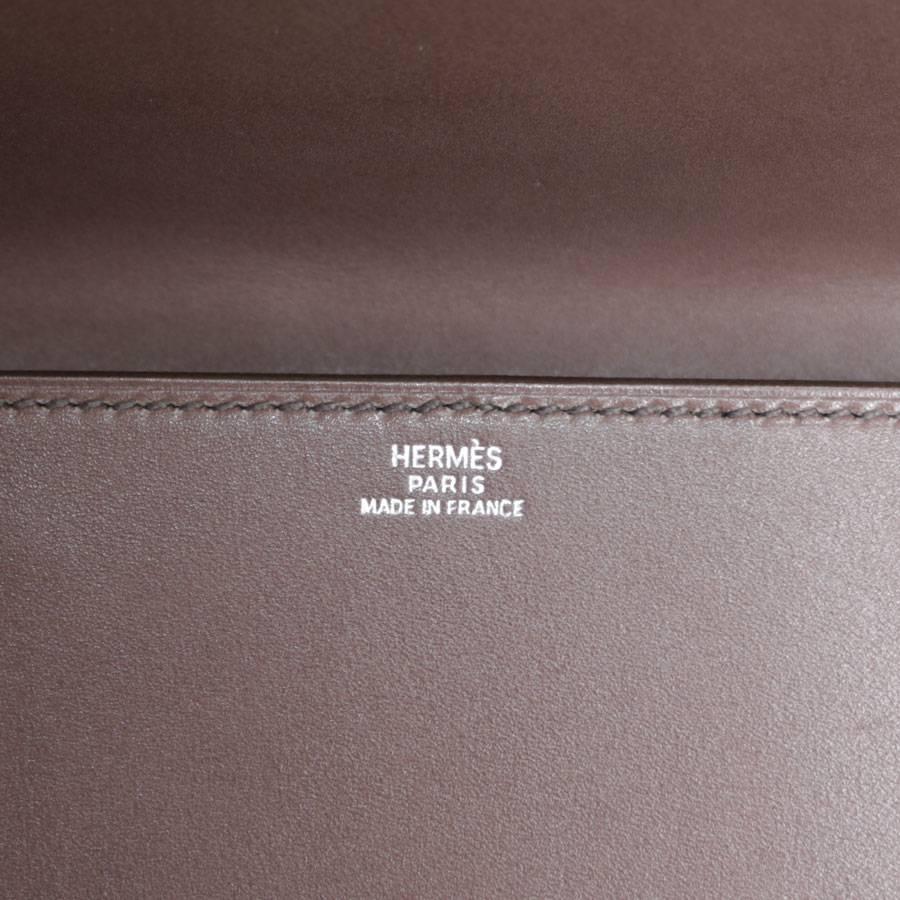 HERMES Sandalwood Smooth Leather Medor Clutch Bag In Excellent Condition For Sale In Paris, FR