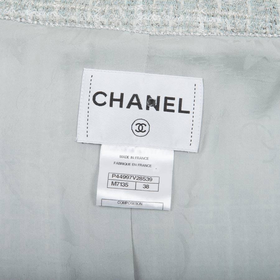 CHANEL Cruise collection 'Paris-Versailles' Vest Size 38FR in Light grey Tweed  2