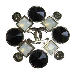 CHANEL Brooch in Ruthenium, Black, Transparent and White Rhinestones