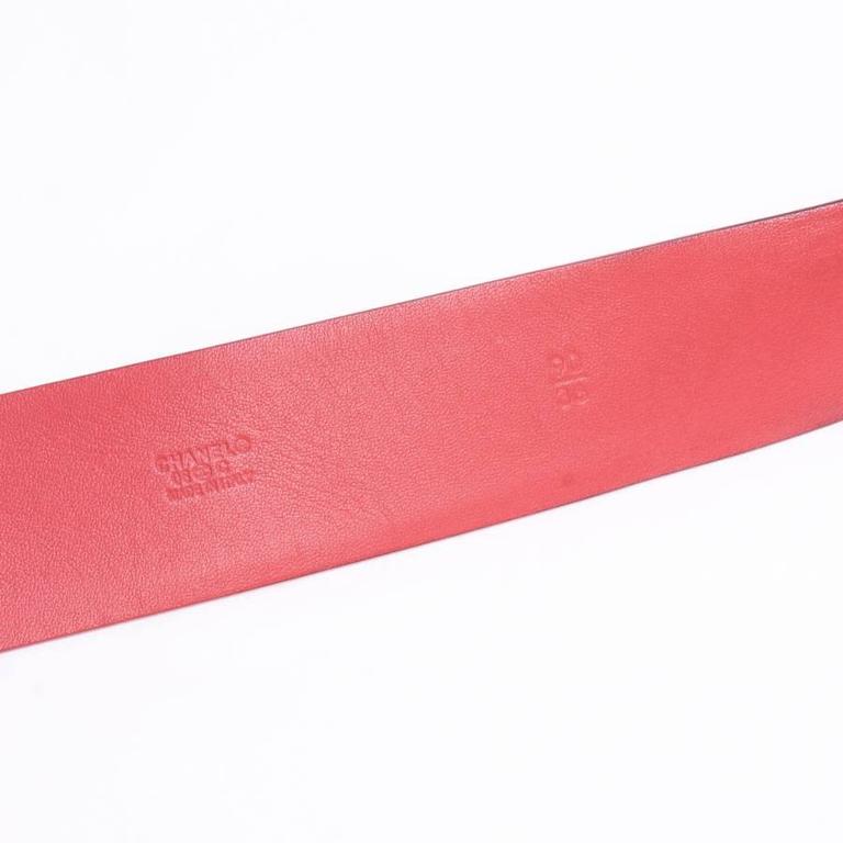 CHANEL Belt in Orange Patent Leather  display picture 1