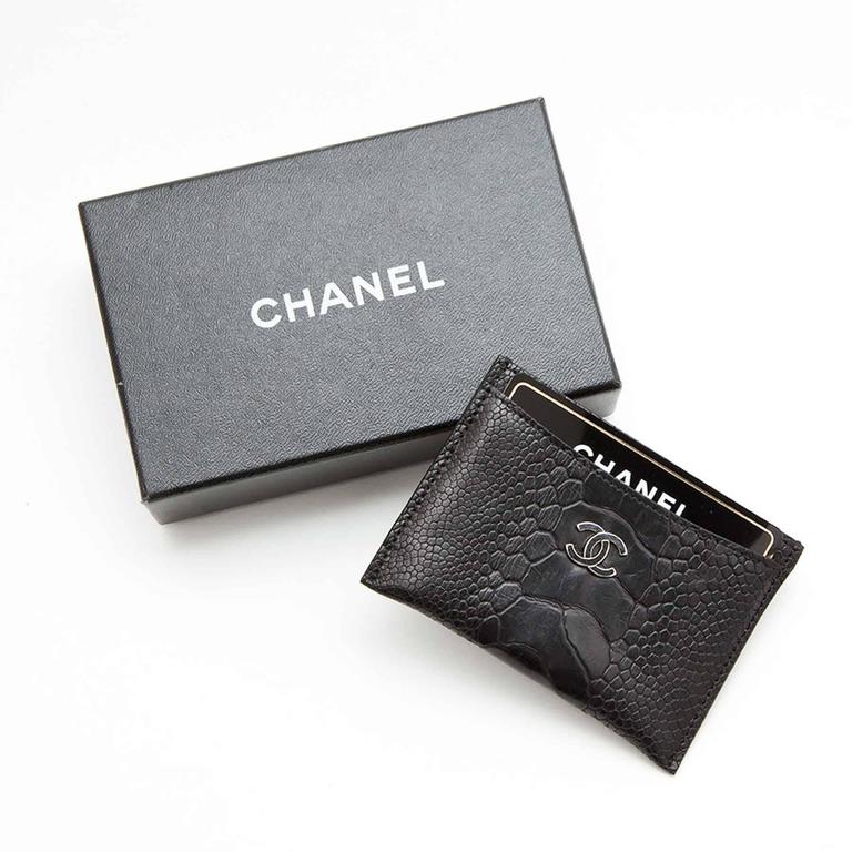 CHANEL Card Holder in Black Ostrich Leg Leather at 1stDibs
