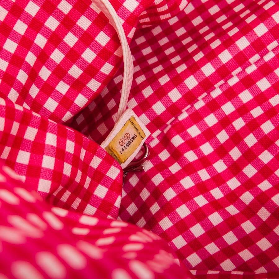 CHANEL Cabas XXL in Pink and White Vichy Canvas 3