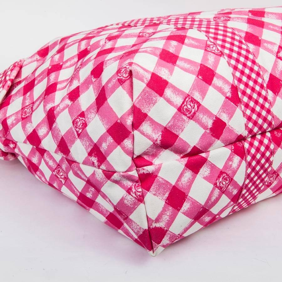 Women's CHANEL Cabas XXL in Pink and White Vichy Canvas