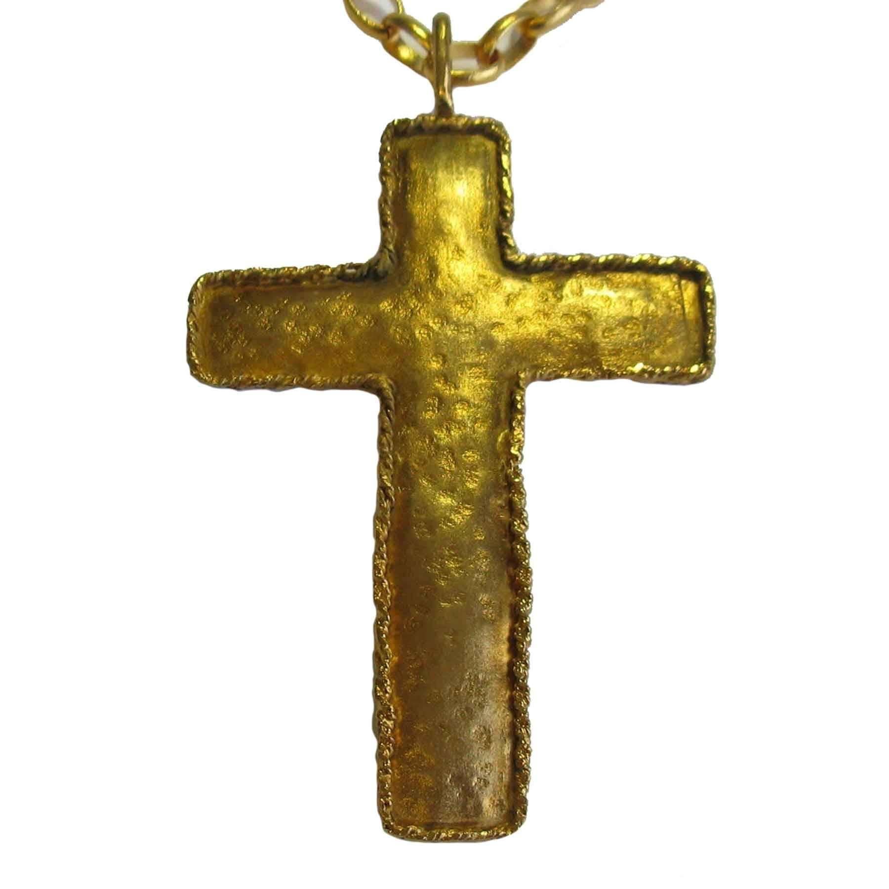 MARGUERITE DE VALOIS Cross Pendant Necklace in Gold Plated Metal In New Condition In Paris, FR