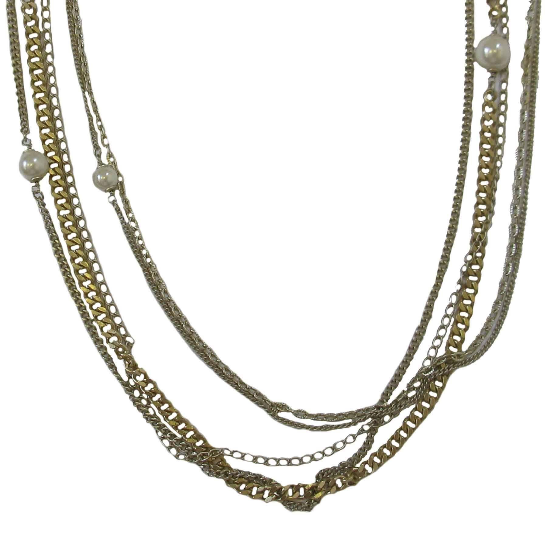 CHANEL Necklace in Gilded Metal, Pearls and White and Golden Camellia In New Condition In Paris, FR