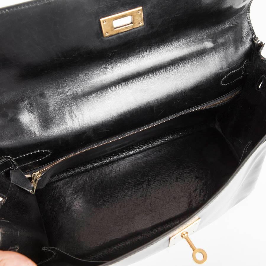 Vintage HERMES Kelly 32 Handbag In Black Box Leather 4