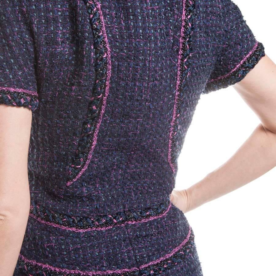 CHANEL Dress in Blue Tweed, Wool and Cotton with Multicolored Threads In Excellent Condition In Paris, FR