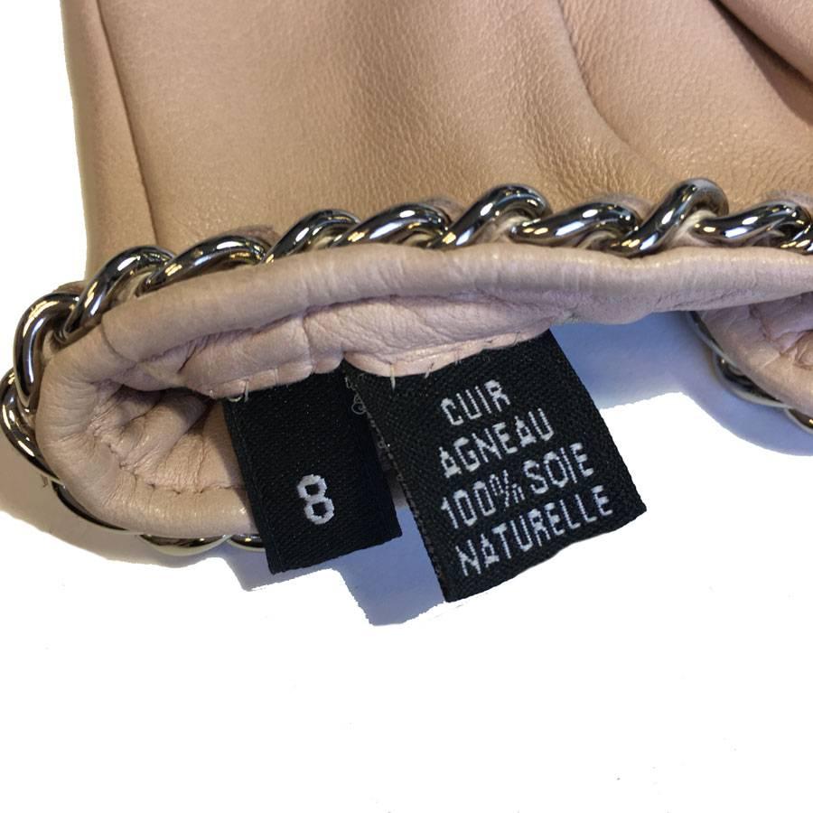Women's CHANEL Gloves in Pale Pink Lamb Leather and Silver Chain Size 8