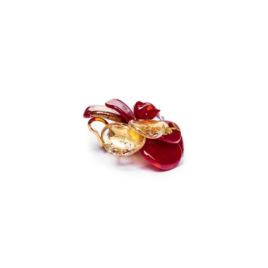 CHANEL Camellia Brooch in Molten Glass and Gilded Metal 1