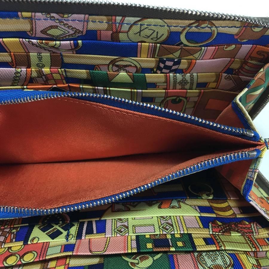 HERMES Long Wallet in Etoupe Color Epsom Calfskin Leather 3