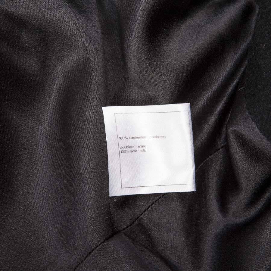 CHANEL 'Paris-Moscou' Coat in Black Cashmere Size 34FR 4