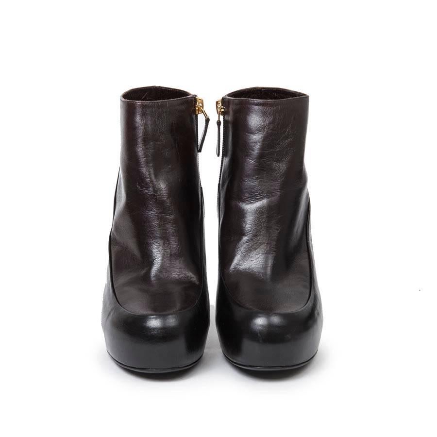 Women's CHANEL Boots in Black and Brown Smooth Leather Size 38.5FR
