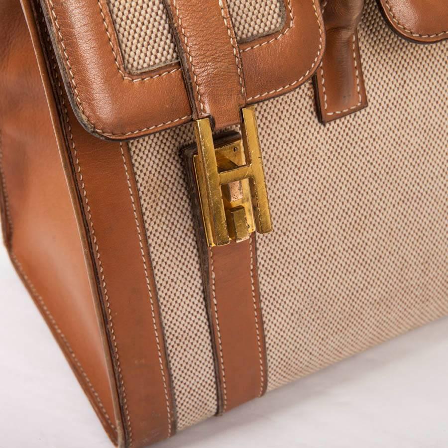 Vintage HERMES Flap Bag 'Drag' in Beige Canvas and Gold Leather 1