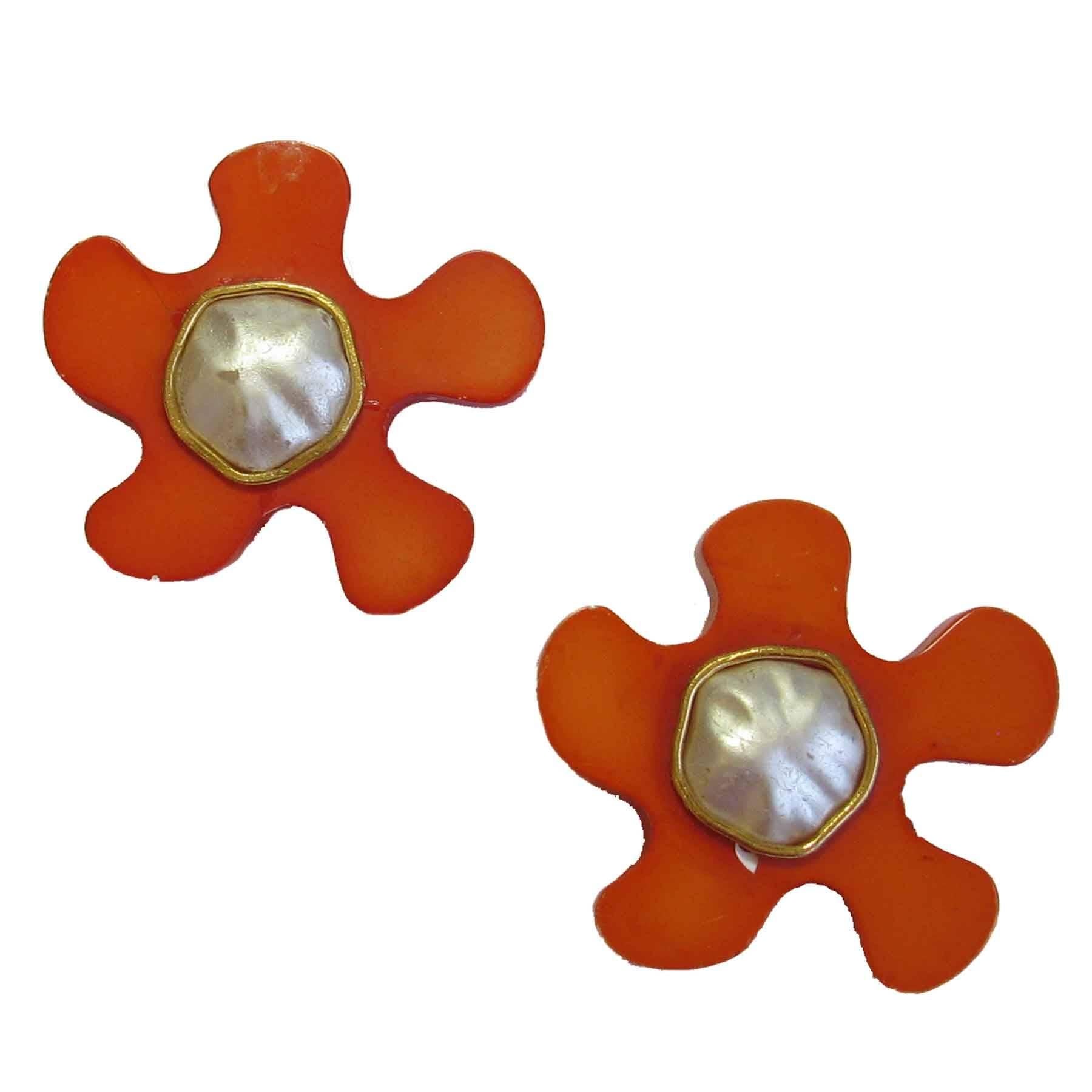 Vintage CHANEL Orange and Pearly Color Clip-on Earrings