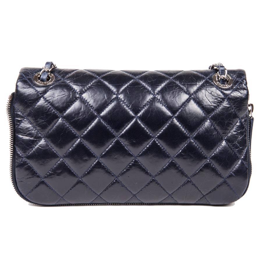 Black CHANEL Flap Bag in Bi-Material Navy Blue Tweed and Quilted Leather