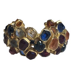 CHANEL Bracelet in Gilded Metal with Multicolored Stones