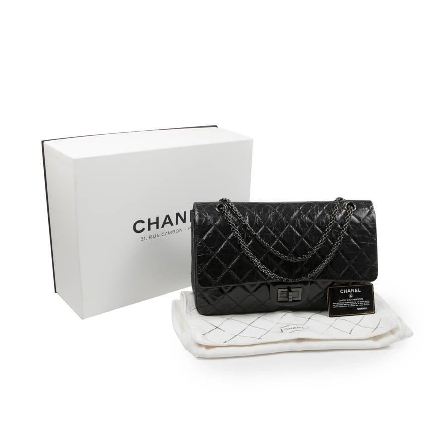 CHANEL 2.55 Double Flap Bag in Shiny Black 'So Black' Leather In Excellent Condition In Paris, FR