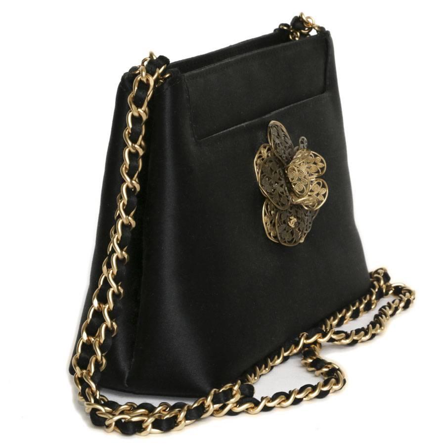Women's CHANEL Set : Evening Bag in Black Satin, Gilded Metal Clip-on Earrings and  Ring