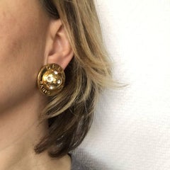Vintage CELINE Halbkugel Clip-on Ohrringe in vergoldetem Metall und Strasssteinen