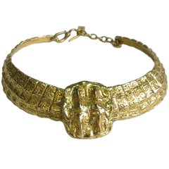 YVES SAINT LAURENT Choker Necklace in Crocodile Skin Imitation Gilded Metal 