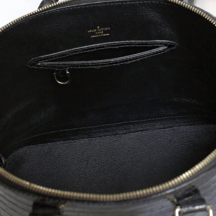 Rare LOUIS VUITTON 'Alma' Handbag in Black Shiny Alligator Leather For ...