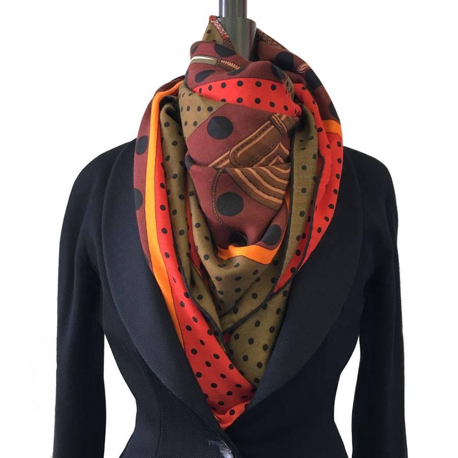 HERMES Shawl 'Clic Clac' in Multicolored Cashmere and Silk In Excellent Condition In Paris, FR