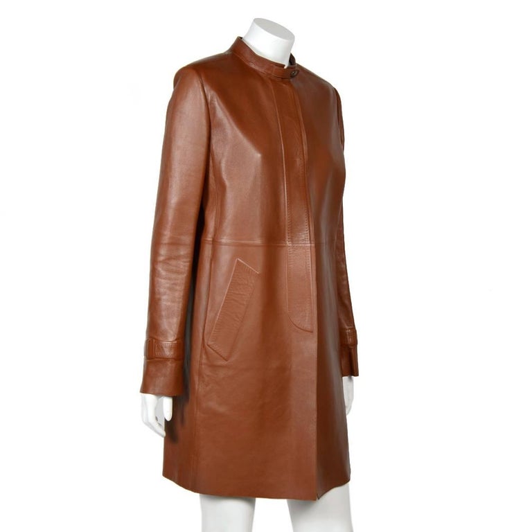 PRADA Smooth Trench Coat in Tawny Color Lamb Leather Size 42IT For Sale