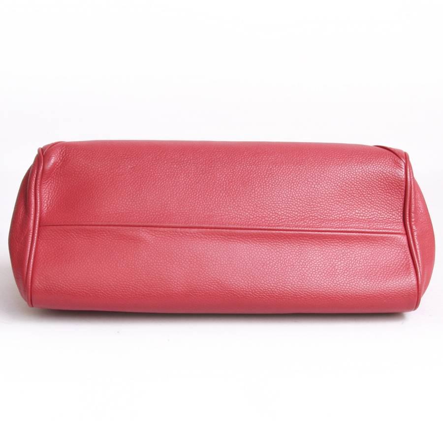 CHANEL 'Accordion' Shoulder Bag in Red Caviar Leather In Good Condition In Paris, FR