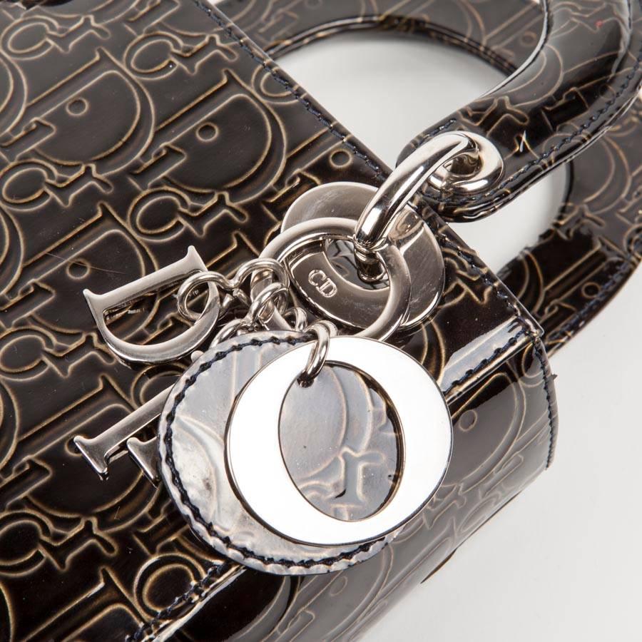 LADY DIOR Mini Handbag in Brown Patent Leather with DIOR Letters Printed In Excellent Condition In Paris, FR