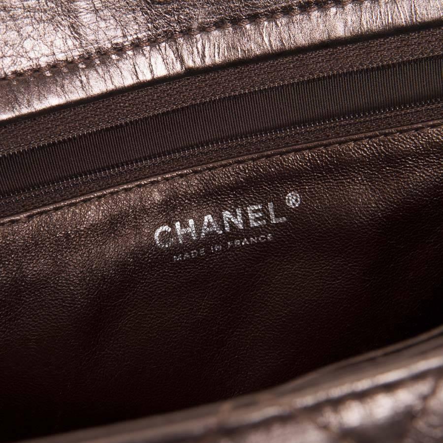 CHANEL Tote Bag in Glossy Brown Shiny Quilted Leather 2