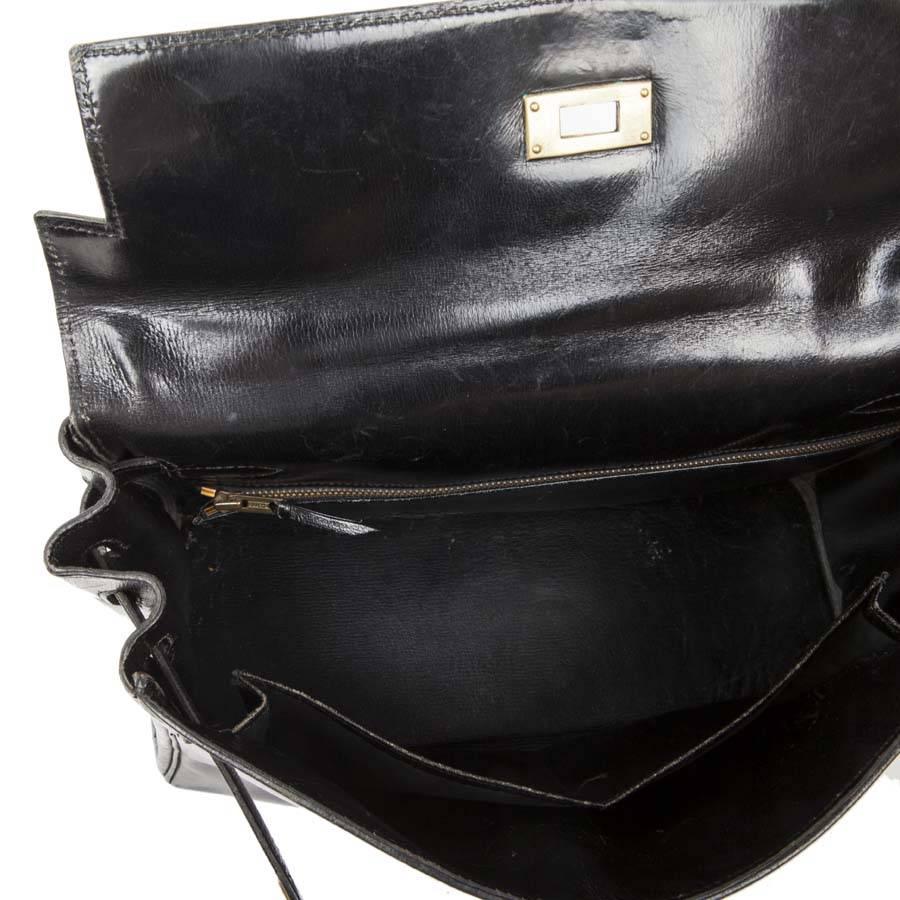 HERMES Vintage Kelly 32 Bag in Black Box Leather with its Strap 1