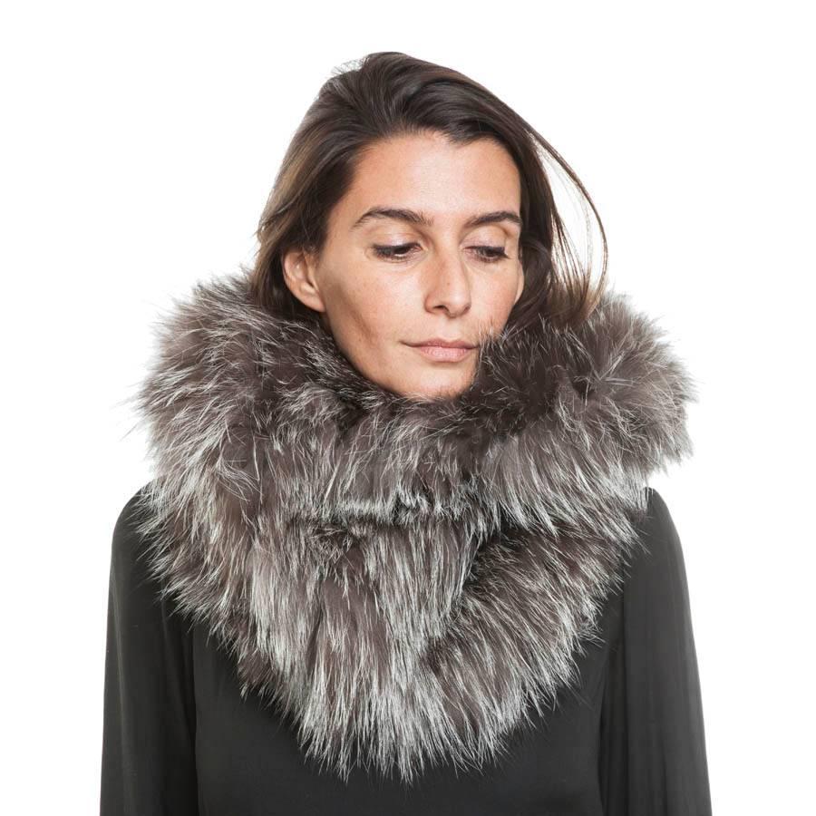 REVILLON Hood in Silver Fox Fur Unique Size 1