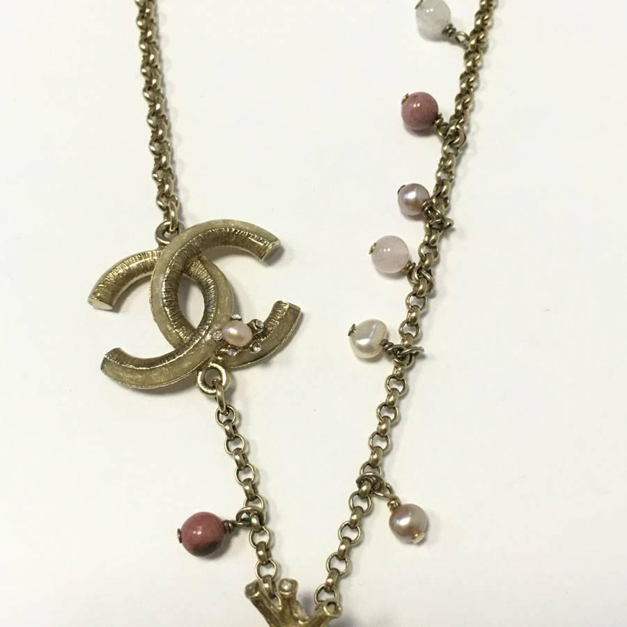 CHANEL Gilded Metal Chain Necklace with a Flower Pendant set with Rhinestones 1