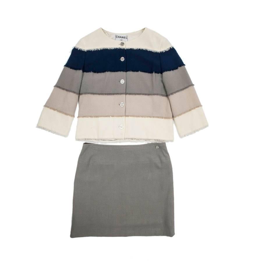 CHANEL Jacket and Skirt Set in Striped Wool Size 40 EU