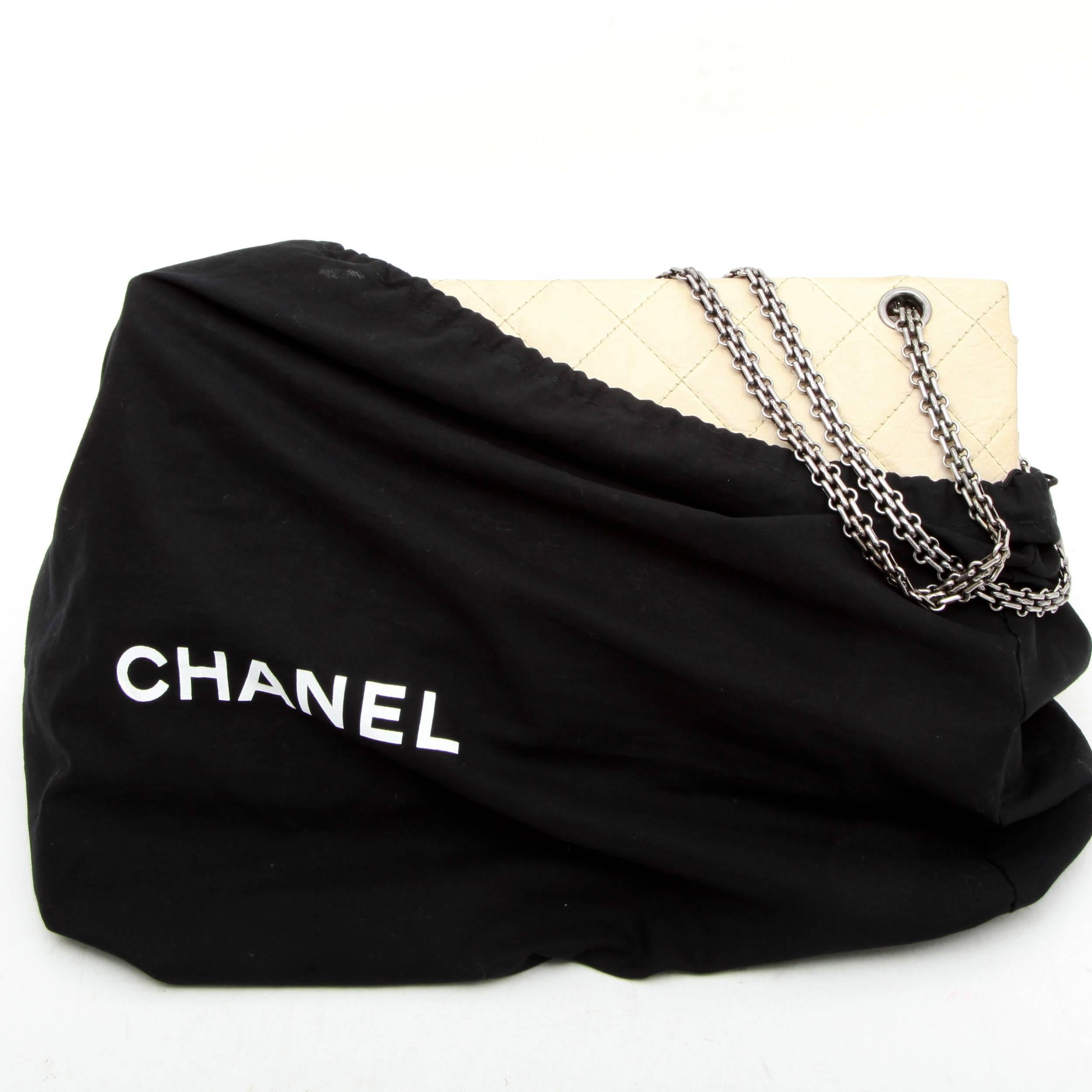CHANEL 'Maxi Jumbo' Tasche mit doppelter Klappe aus altem elfenbeinfarbenem Leder im Angebot 5