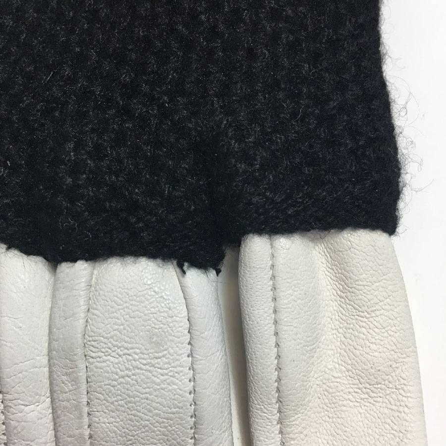CHANEL Long Gloves in White Leather and Black Cashmere Size 7.5 In Excellent Condition For Sale In Paris, FR