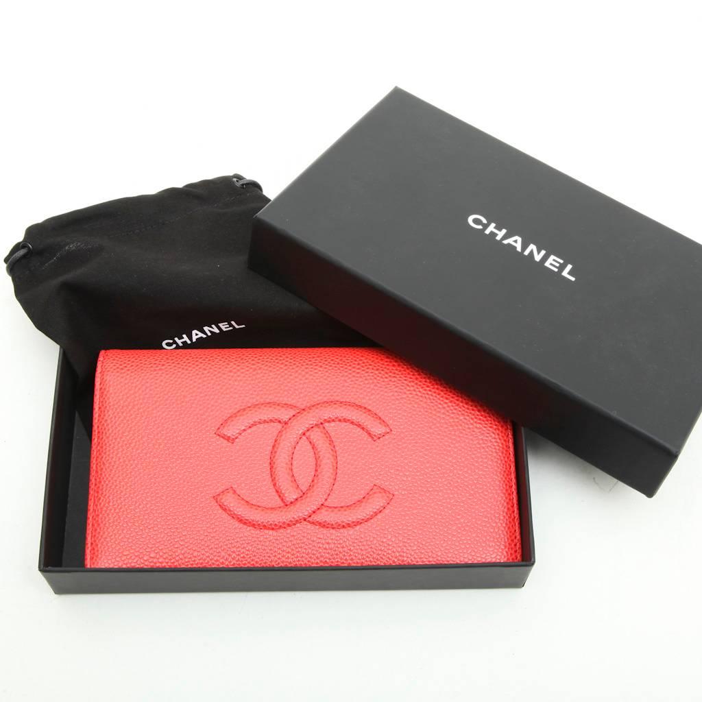 CHANEL Card Holder in Coral Grained leather 4