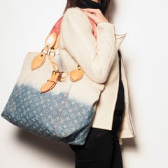 LOUIS VUITTON Tota Bag in two-Tone Blue to Beige Monogram Fabric