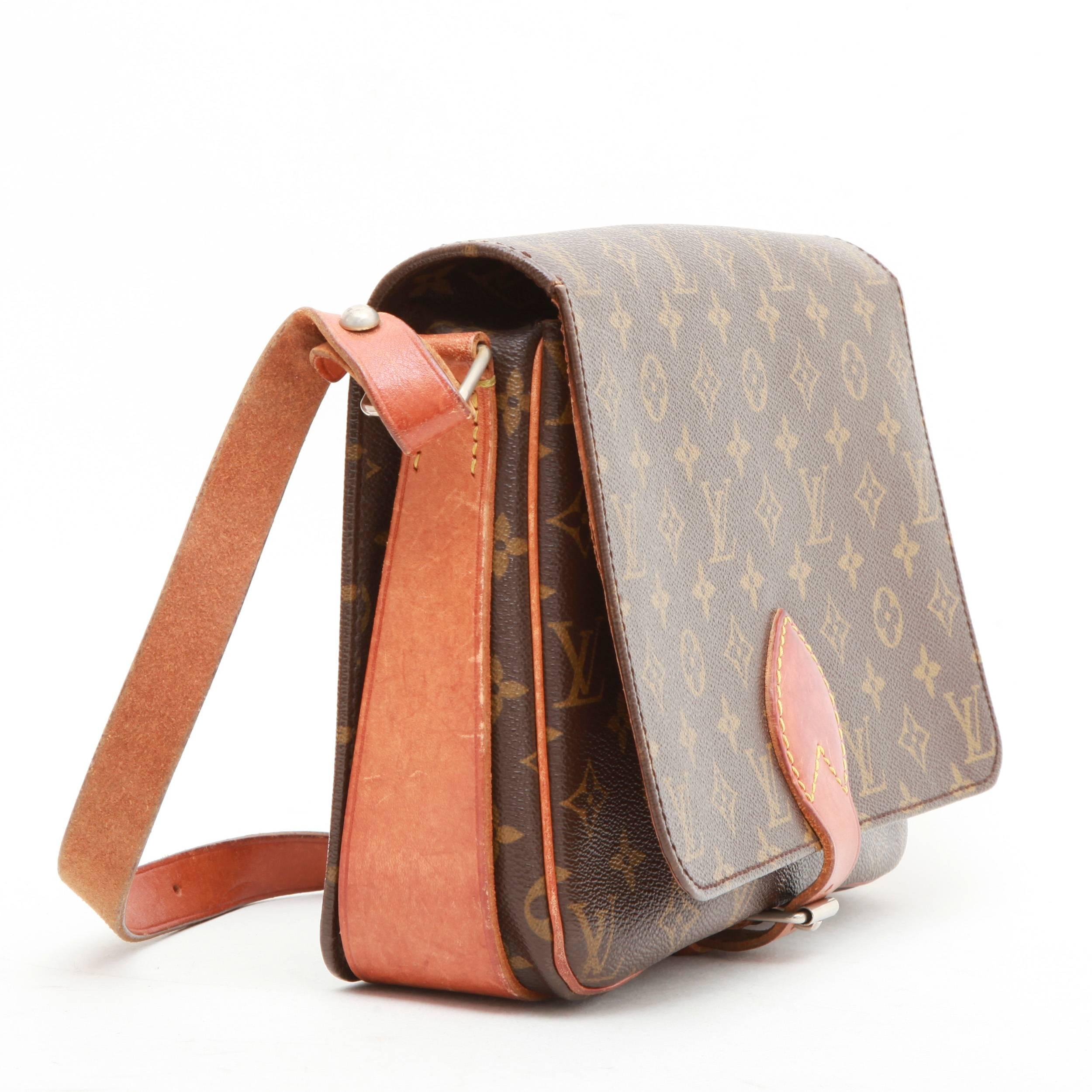 Women's LOUIS VUITTON Messenger Bag in Brown Monogram Canvas and Natural Cowhide Leather