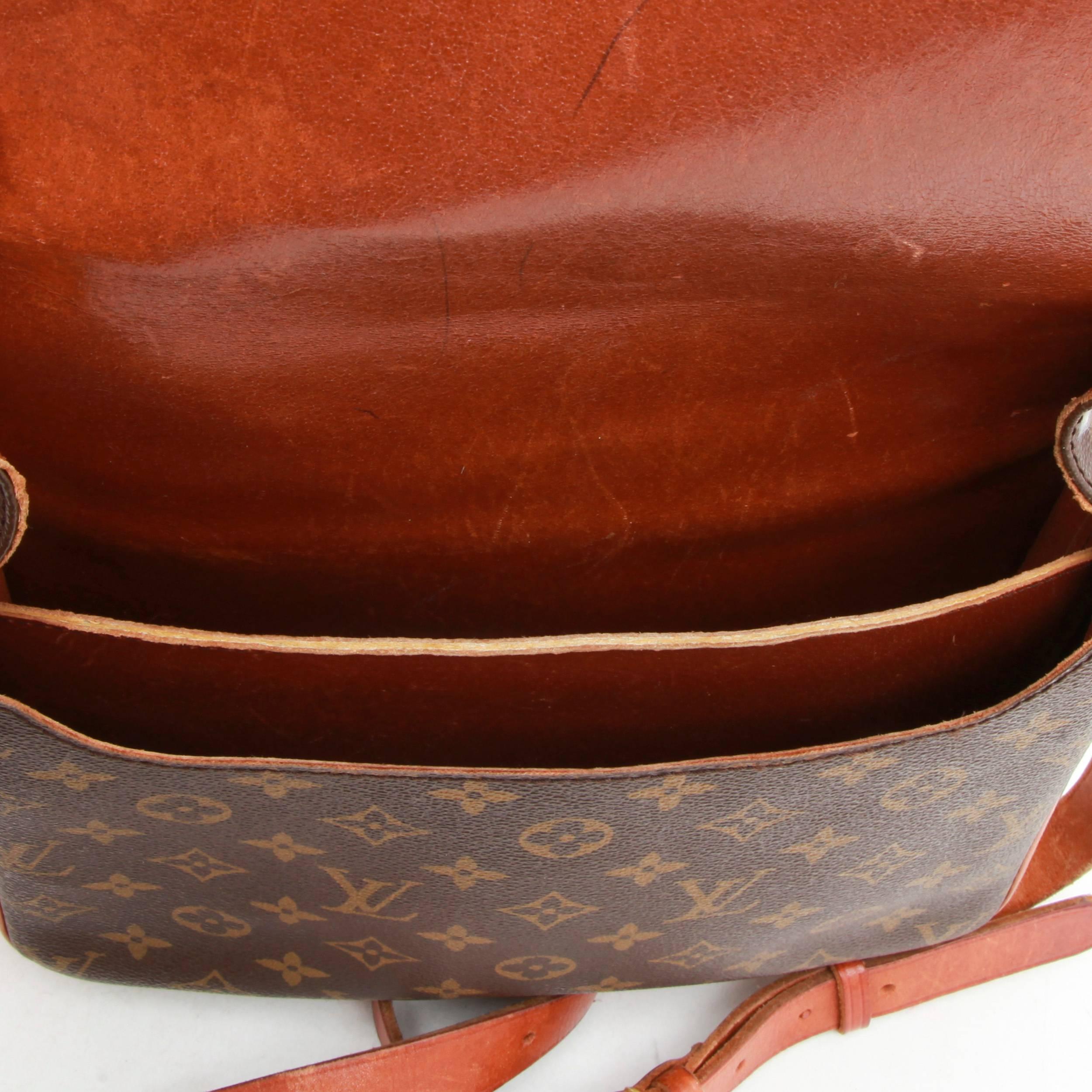 LOUIS VUITTON Messenger Bag in Brown Monogram Canvas and Natural Cowhide Leather 6