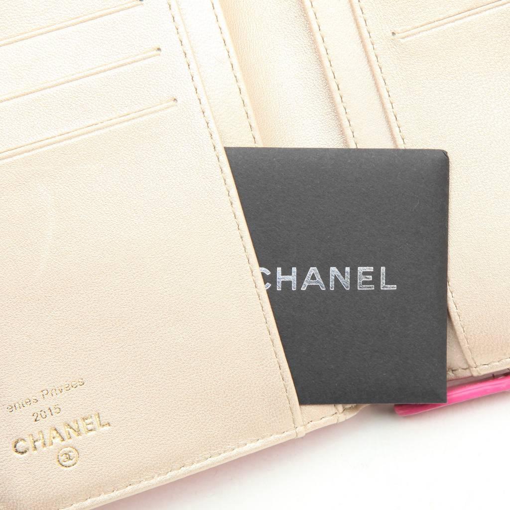 Chanel Wallet in Pink Embossed with Camellias and CC Leather 2