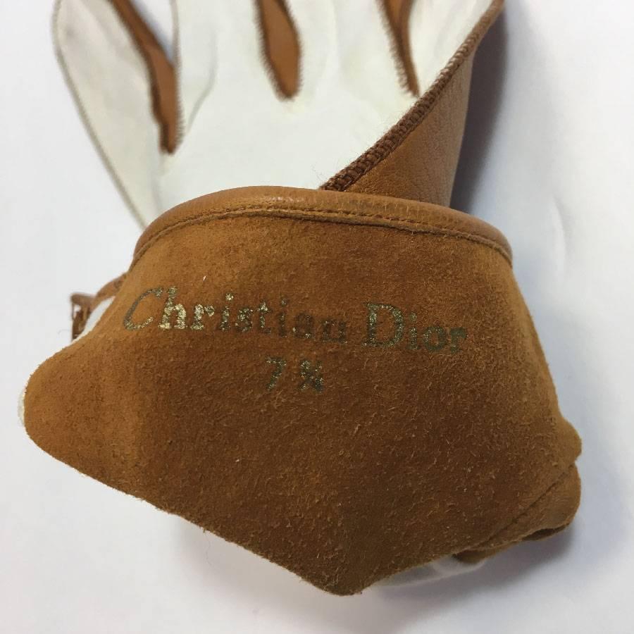 CHRISTIAN DIOR Gloves in Two-Tone White and Caramel Lamb Leather 7 3/4 5