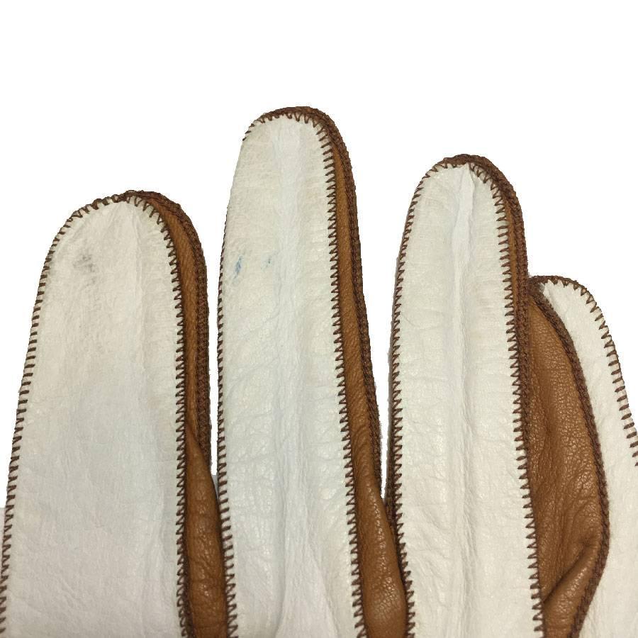 CHRISTIAN DIOR Gloves in Two-Tone White and Caramel Lamb Leather 7 3/4 In Good Condition In Paris, FR