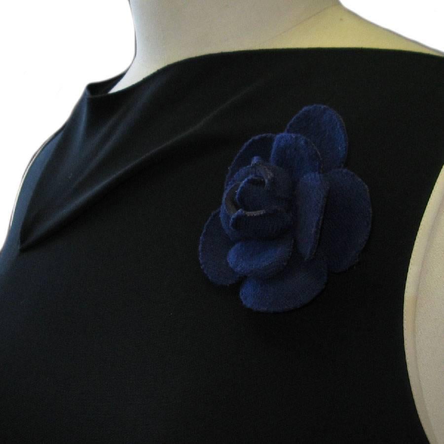 chanel camelia brooch