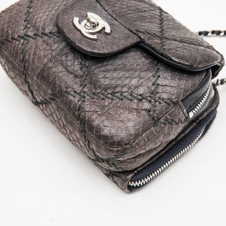 chanel snake leather bag