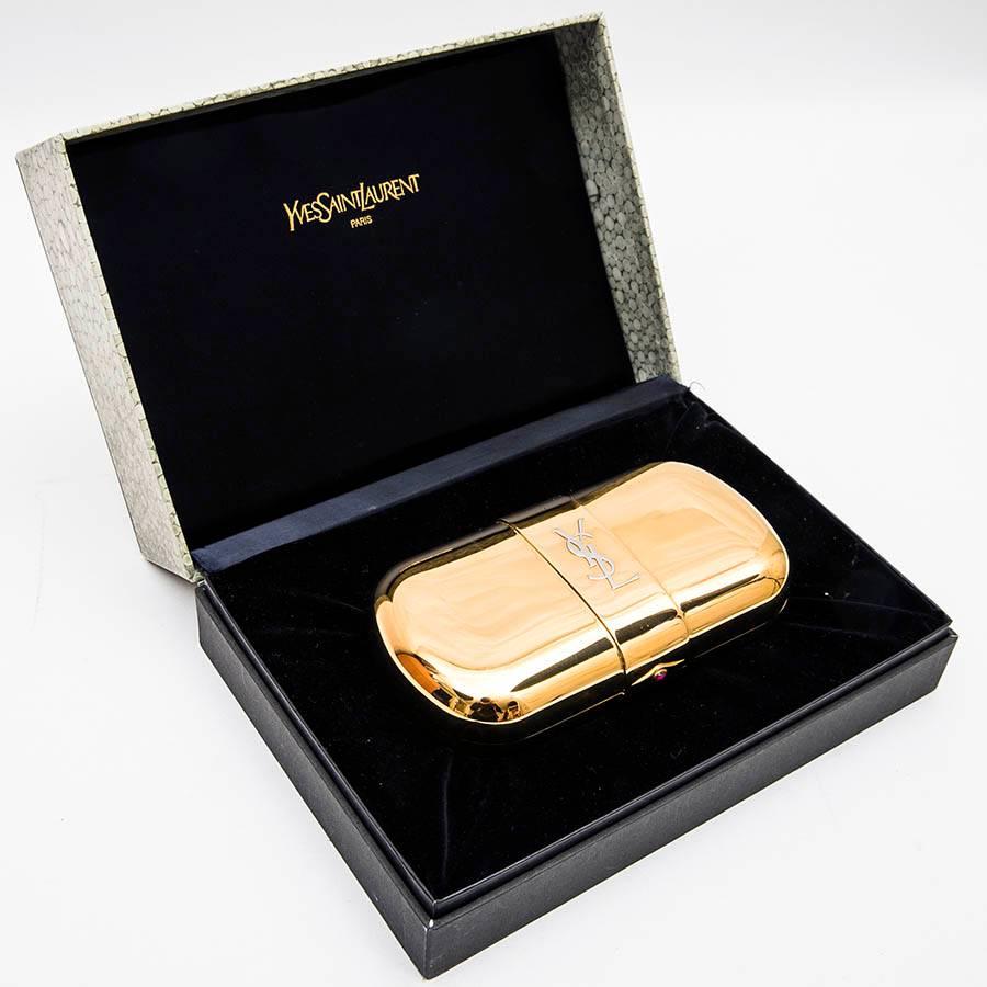 YVES SAINT LAURENT Minaudière Vintage Haute Couture in Gold Plated Metal 1